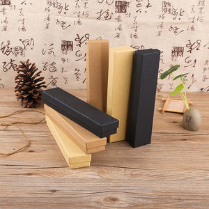 Boîte d'emballage pour bijoux en papier kraft avec couvercle et base, pour bagues, pendentifs et colliers, fabriquée à la main dans un magasin de centre commercial - Product Image 3