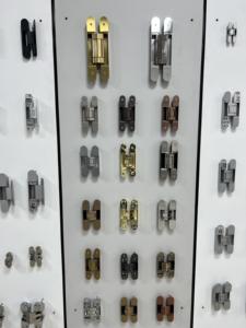 أبواب خشبية وألمنيوم ثلاثية الأبعاد قابلة للتعديل ، غير مرئية - Product Image 6