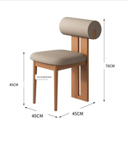 Chaise de salle à manger en bois massif de style français moderne haut de gamme avec revêtement en cuir, design écologique et durable