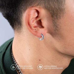 ต่างหูห่วงเงินแท้ S925 สำหรับผู้ชาย ของขวัญวันเกิด ชุบทอง 14K/ทองคำขาว เครื่องประดับสีดำสไตล์พังก์ ต่างหูแบบ Huggie สำหรับผู้ที่มีอาการแพ้ - Product Image 4