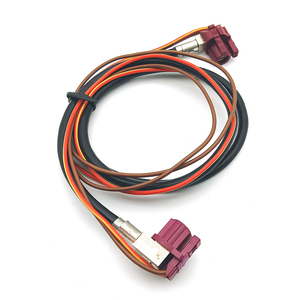 Cable de vídeo de imagen de marcha atrás de coche hembra a hembra código HSD D de 4 + 2 pines de ángulo recto para BMW - Product Image 3