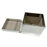 Boîte cadeau rigide pliable personnalisée en gros, argentée, avec lamination mate imperméable et doublure en éponge, emballage haut de gamme
