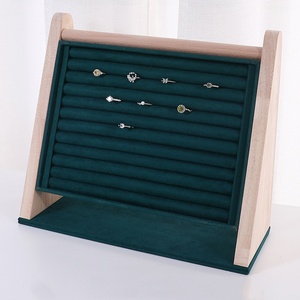 Exhibidores de Joyería de Cuero, Soporte para Collares, Exhibidores para Anillos y Pendientes - Product Image 2