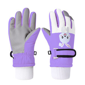 Gants d'hiver isolés en polyester <span class=keywords><strong>de</strong></span> haute qualité personnalisés en gros pour enfants Gants <span class=keywords><strong>de</strong></span> <span class=keywords><strong>ski</strong></span> pour enfants pour les sports <span class=keywords><strong>de</strong></span> neige-30 - Product Image 2