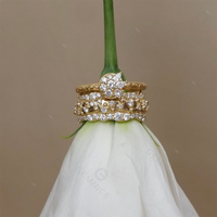 Gemnel Messing Stapelbarer Breiter Statement-Ring mit Organischer Wellenperlen-Textur und Eingefasstem Weißem Zirkonia – Auffälliger Fingerring für Damen, Edler Schmuck