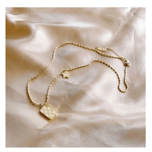 2024 Hot Selling Classic Jewelry Necklace Stainless Steel Pendant Necklace With New Design Wholesale - Product Image 4