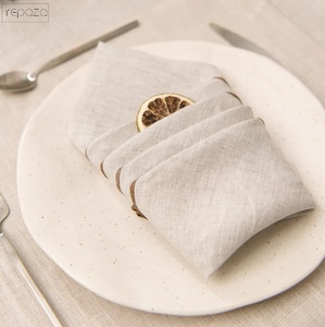 Serviettes en lin de couleur naturelle, serviettes en lin vintage, serviettes en lin lavées à la pierre, décoration de table de Noël - Product Image 5