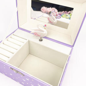 <span class=keywords><strong>Caja</strong></span> <span class=keywords><strong>de</strong></span> Música Personalizada con Cisne, Adorno <span class=keywords><strong>de</strong></span> Oro <span class=keywords><strong>de</strong></span> 24K con <span class=keywords><strong>Bailarina</strong></span> <span class=keywords><strong>de</strong></span> <span class=keywords><strong>Ballet</strong></span>, Manivela Manual, <span class=keywords><strong>Caja</strong></span> <span class=keywords><strong>de</strong></span> Joyería Ecológica, Regalo para el Día <span class=keywords><strong>de</strong></span> San Valentín - Product Image 3