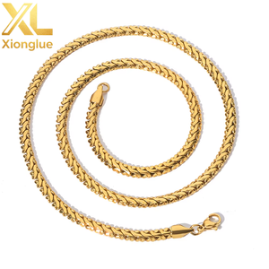 Inspire Jewelry Collar de Cadena de Espiga de Acero Inoxidable Chapado en Oro de 18K con Circonita Natural Engastada en Garra, Venta al por Mayor de Fábrica, Altamente Pulido - Product Image 3