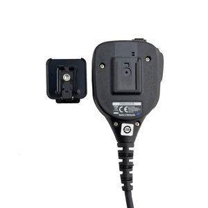 Microfone de Mão PMMN4067B IP64 ATEX com Alto-falante Remoto para Walkie Talkie Motorola DP4000Ex (Ma) Série ATEX - Product Image 4