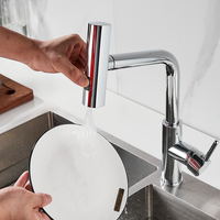 Robinet de cuisine chromé intelligent de luxe au design moderne à haute teneur en laiton Momali robinet de cuisine à tirette flexible commercial
