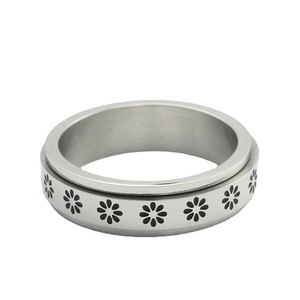yunnique Men's Stainless Steel Flower <b>Ring</b> Silver Gold Retro Geometric Design Gift Jewelry 280681 - Product Image 5