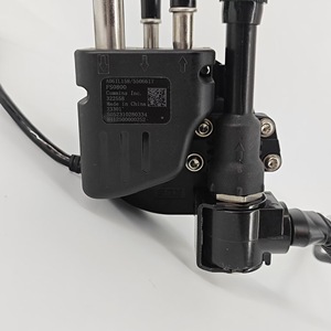 Sensor de nivel de urea Cummins 5418336 para motores diésel con alimentación de 24 V CC - Product Image 1