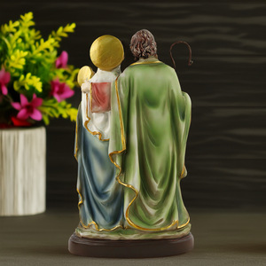 Statue classique de la Sainte Famille figurines religieuses de luxe enfant européen jésus marie sculpture en polyrésine pour la décoration de noël - Product Image 5