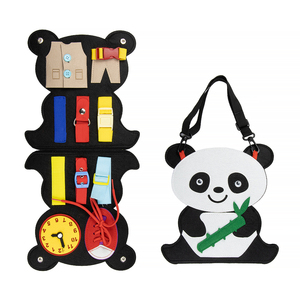 Tableau d'activités Montessori en feutre personnalisable pour bébés et tout-petits, jouet éducatif pour garçons - Product Image 1