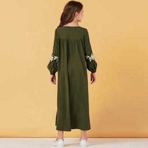 Abiti Casual Musulmani per Bambine con Ricamo Turco Verde a Maniche Lunghe per Abbigliamento Islamico - Product Image 6