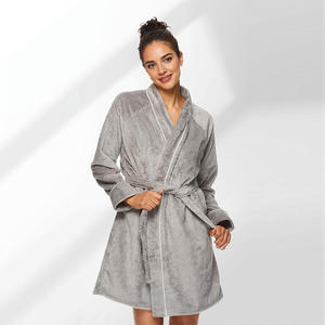 Masque de sommeil en soie de mûrier 100% hypoallergénique, super doux, couleur unie, pour les quatre saisons - Product Image 2