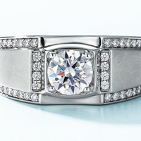 Bague large pour homme en argent sterling S925 avec moissanite VVS, finition brossée mate, pierres pavées sur le côté, bague de mariage pour homme