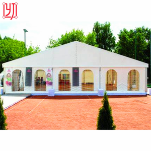 Tente de réception de luxe blanche pour mariages et événements extérieurs, grandes dimensions 10x30, 20x30, 40x60, en vente - Product Image 1