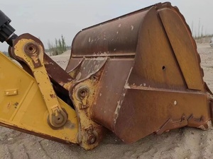 Excavatrices Caterpillar d'occasion pour travaux de construction et miniers, modèles 390FL, 390D, 390F, à vendre - Product Image 4