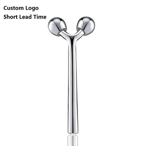 Rouleau de massage facial en métal en forme de Y, à billes rafraîchissantes, pour lifting et anti-âge – Nouveauté très prisée - Product Image 2