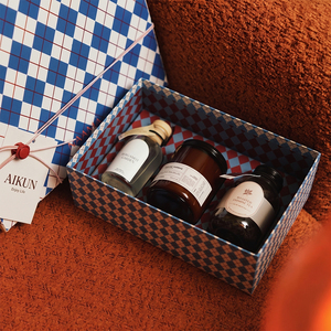 AIKUN Fournisseur OEM – Ensemble de diffuseurs à bâtonnets et bougies parfumées élégantes en cire de soja pour la relaxation au bureau, à l'hôtel et au spa - Product Image 2