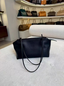 Solicite el Catálogo: Bolso de Mano de Diseño Minimalista, Bolso de Hombro de Piel de Oveja para <span class=keywords><strong>Mujer</strong></span>, Bolso de Lujo de Cuero Genuino para Dama, The Rowes - Product Image 4