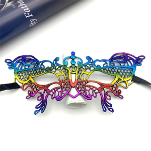 Maschera per Occhi in Pizzo a Forma di Farfalla Colorata per Halloween, Maschera per Mezzo Viso per Adulti e Bambini, Accessori per Spettacoli Teatrali - Product Image 6