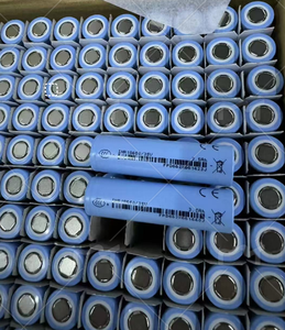 Chất lượng cao 3500mAh 35V 3.7V 10A 3C 3000mAh 4000mAh hình trụ 18650 <span class=keywords><strong>Lithium</strong></span> Ion pin cho xe tay ga điện <span class=keywords><strong>v</strong></span>à các công cụ điện - Product Image 1