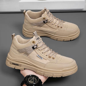 รองเท้าเดินป่าผู้ชายแฟชั่นสำหรับฤดูใบไม้ร่วง แบบหุ้มข้อสูง กันลื่น ระบายอากาศได้ดี ทนทานต่อการสึกหรอ สวมใส่สบาย เหมาะสำหรับทำงาน เพิ่มความสูง พื้นนุ่ม - Product Image 5