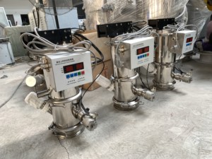 ناقل فراغي كهربائي من الفولاذ المقاوم للصدأ XC، مغذي فراغي صغير للمساحيق، آلة نقل الحبوب بالتفريغ المتنقلة للأسمنت - Product Image 5