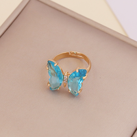 Neuer Farbiger Klassischer 18K Vergoldeter Zirkonia Schmetterling-Ring Modischer Offener Verstellbarer Ring für Damen Hochzeit Verlobung
