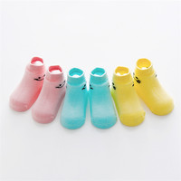 Chaussettes sourire de haute qualité pour enfants respirant décontracté Jacquard imprime mince Crew Style bonne qualité bas d'hiver pour garçons