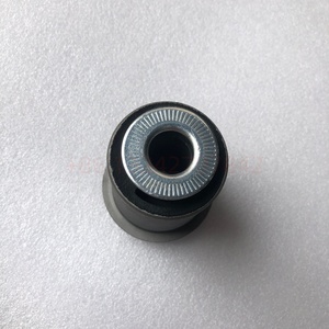 قطع غيار السيارات AB31-3069-AB UC3C-34460-A 1735761 جلبة الذراع السفلي الأمامي لسيارة رينجر T6 - Product Image 2