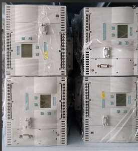 Démarreur progressif 3RW4456 2BC45 780A 560kW à bornes à ressort pour contrôle de moteur industriel - Product Image 1