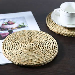 Napperon en balle de maïs tissé à la main naturel personnalisé Table à manger en paille <span class=keywords><strong>assiette</strong></span> tasse anti-dérapant napperon - Product Image 3