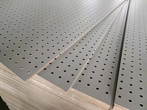 Pantalla de tablero de clavijas de MDF de diseño moderno con ganchos E1 Tablero duro de madera decorativo estándar Cumple con emisiones de formaldehído - Product Image 2