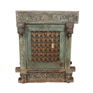 Artesanía Haswani, Ventana de Madera Tallada a Mano, Diseño Tradicional de Patrimonio Histórico - Product Image 1