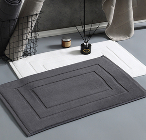Tapis <span class=keywords><strong>de</strong></span> bain épais en coton Jacquard Logo personnalisé broderie <span class=keywords><strong>serviette</strong></span> <span class=keywords><strong>de</strong></span> sol blanche antidérapante pour hôtel SPA salle <span class=keywords><strong>de</strong></span> bain-Vente en gros - Product Image 2