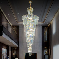 Luminaire suspendu décoratif moderne pour escalier d'intérieur Lustre en cristal doré Hôtel européen de luxe
