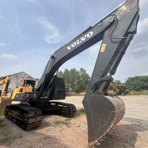 Excavatrice sur chenilles Volvo EC290 d'occasion en bon état, prête à être expédiée - Product Image 5