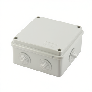 Boîtier de jonction extérieur 100x100x70mm avec trous de raccordement de câbles pour connexions électriques - Product Image 2