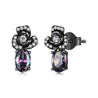 Boucles d'oreilles clous en argent sterling 925 avec rose noire et topaze mystique, motif fleur, serties de zircone cubique, style gothique vintage, cadeau pour femme SCE2053