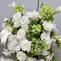 Décorations florales artificielles de haute qualité populaires, hydrangeas et bouquets de roses artificiels écologiques pour la décoration de mariage