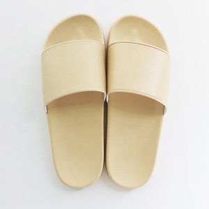 Logo personnalisé Chaussons de <span class=keywords><strong>plage</strong></span> plats en PVC <span class=keywords><strong>nu</strong></span> en caoutchouc Plateforme antidérapante caractéristique OEM Sandales de sport avec glissière Chaussures personnalisées - Product Image 3