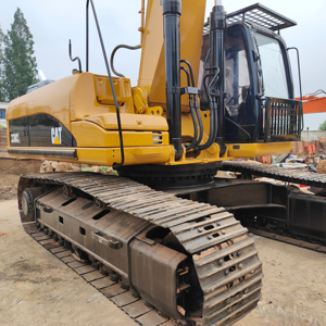 Utilisé pour la pelle hydraulique sur chenilles 330B 30 tonnes fabriquée en ENGINEE Original pour les composants du noyau du moteur de la pompe de la boîte de vitesses du moteur - Product Image 1