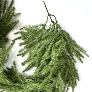 Guirlande artificielle de pin de Norfolk 180 cm, ronde, en PVC souple, décoration de Noël pour la maison, à suspendre à la porte - Product Image 2