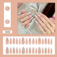 Z886 Private Label Élégant Transparent Carré Français Pointe Presse Ongles ABS Matériel pour Occasions Spéciales Conçu pour le Doigt