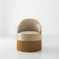 Chaise d'appoint rembourrée haut de gamme avec frange de garniture Chaise longue de salon design unique Chaise de canapé en velours nordique à pompon