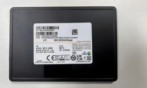 V-NAND TLC PM9A3 7.68T MZQL27T6HBLA-00B7C PCIe 4.0 U.2 NVMe Stockage Interne d'Entreprise SSD Serveur SATA - Product Image 3